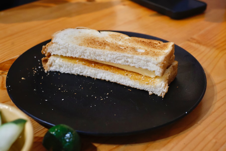 Croque-Monsieur Keto (Pain à la Farine d'Amande)