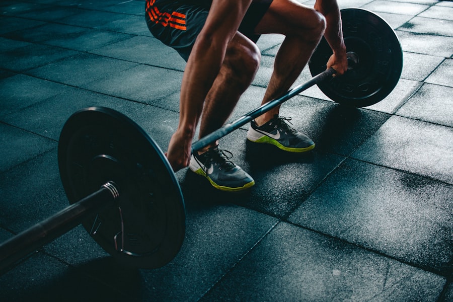 Femme pratiquant du fitness