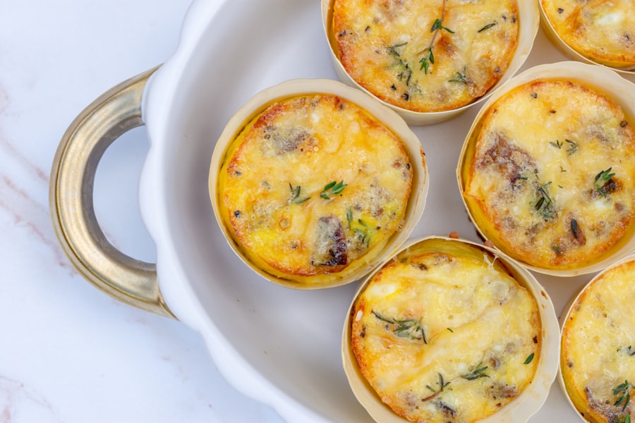 Muffins Salés Keto aux Lardons et Fromage