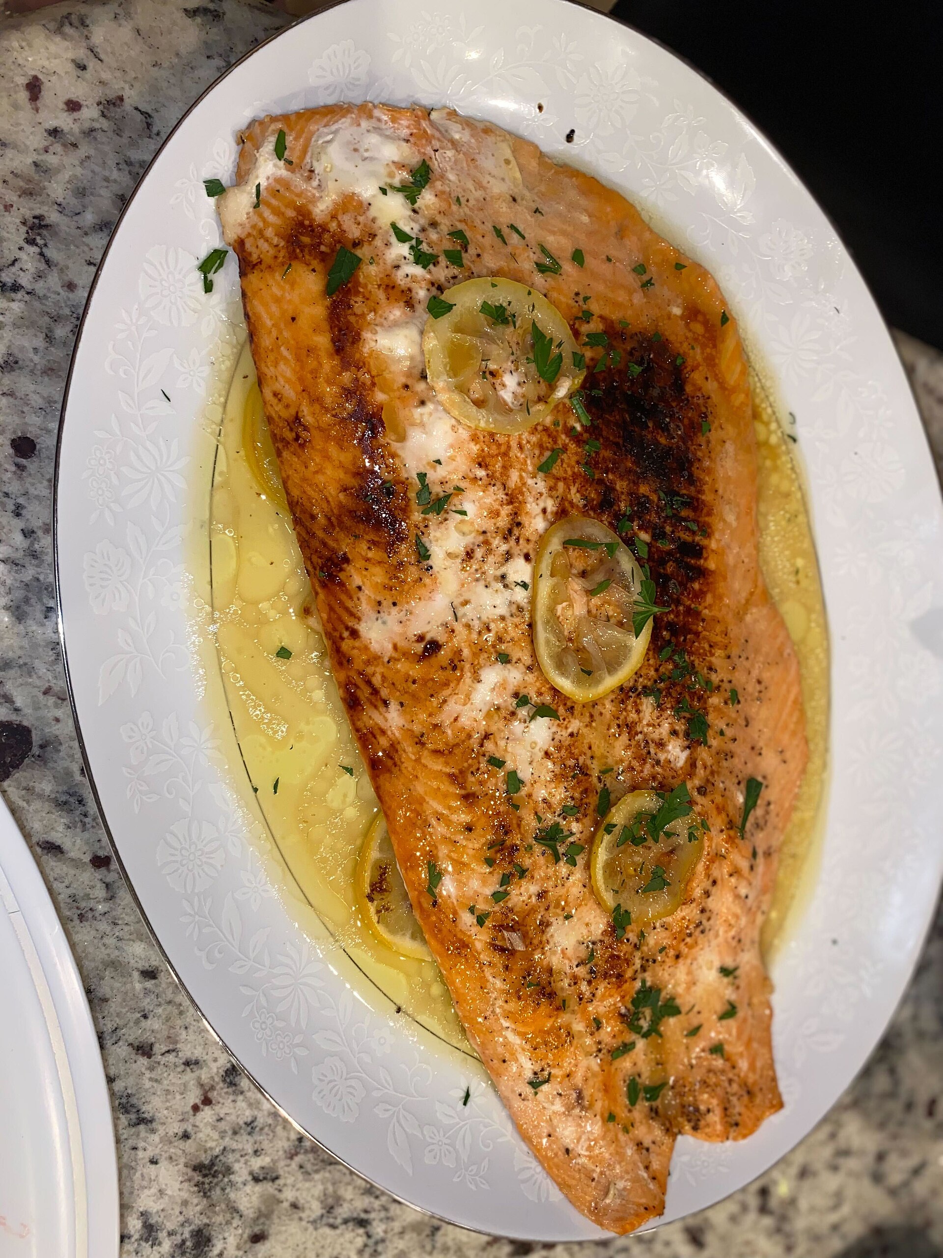 Saumon au Beurre et à l'Ail Keto